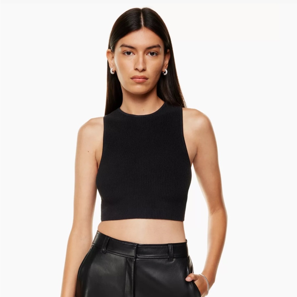 Babaton Sculpt Knit Racer Cropped Tank